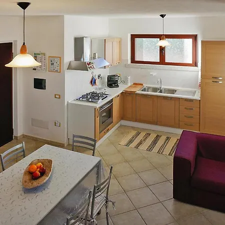 Semi-detached House - Isr02100a-lya *