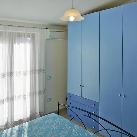 Ferienhaus Semi-detached House - Isr02100a-lya